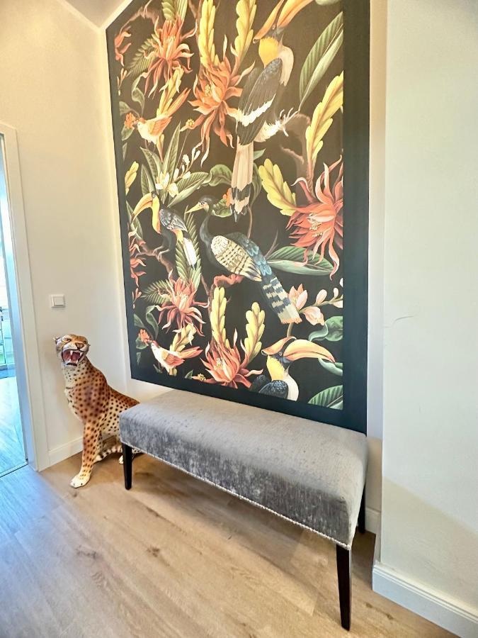 Exklusives City-Apartment Im Herzen Oldenburgs Mit Balkon Und Parkplatz A36 Esterno foto