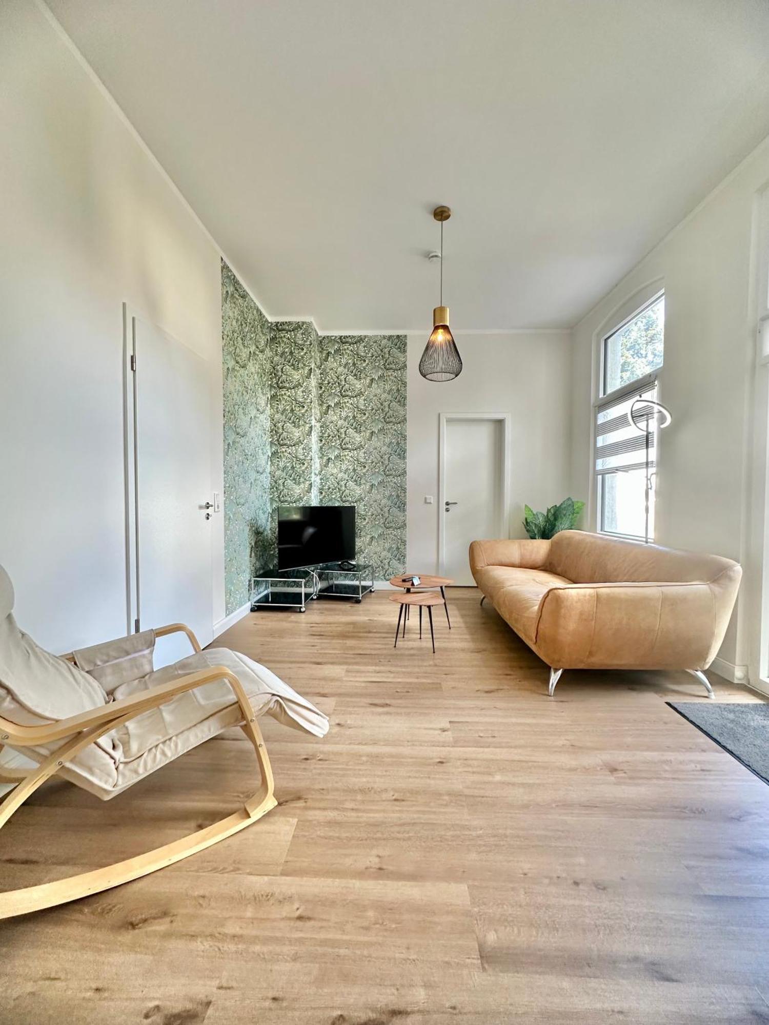 Exklusives City-Apartment Im Herzen Oldenburgs Mit Balkon Und Parkplatz A36 Esterno foto