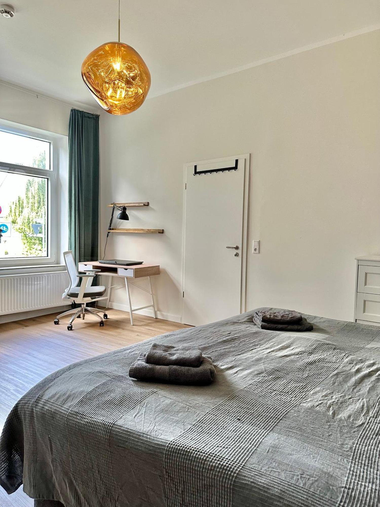 Exklusives City-Apartment Im Herzen Oldenburgs Mit Balkon Und Parkplatz A36 Esterno foto